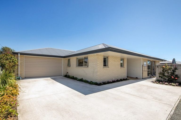 Photo of property in 71 Muller Road, Blenheim, 7201