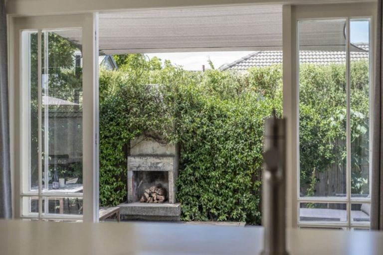 Photo of property in 45 Alfred Street, Fairfield, Hamilton, 3214