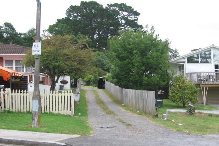 Photo of property in 57 Saffron Street, Birkdale, Auckland, 0626