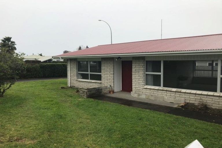 Photo of property in 188 Edgecumbe Road, Tauranga South, Tauranga, 3112