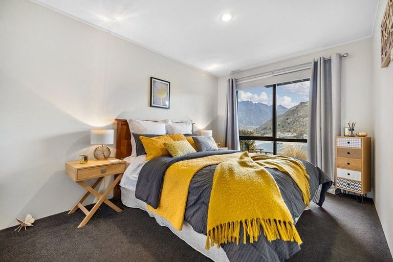 Photo of property in Elkridge Apartments, 1-21/64a Marina Drive, Frankton, Queenstown, 9300