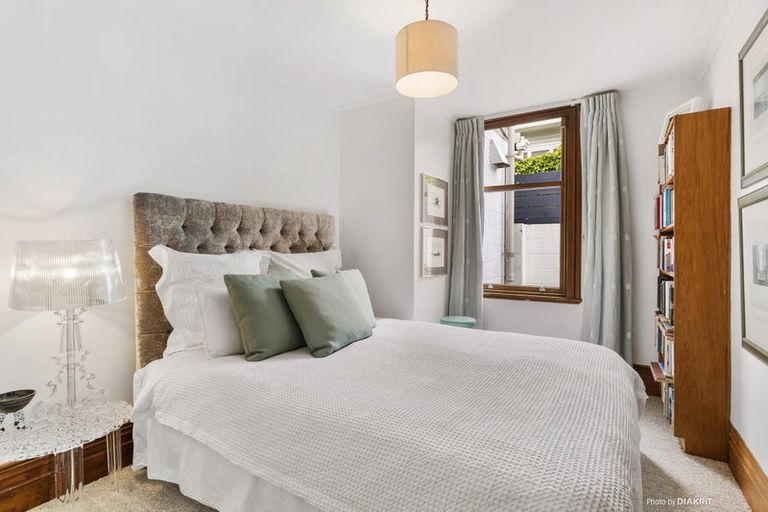 Photo of property in 44 Duthie Street, Karori, Wellington, 6012