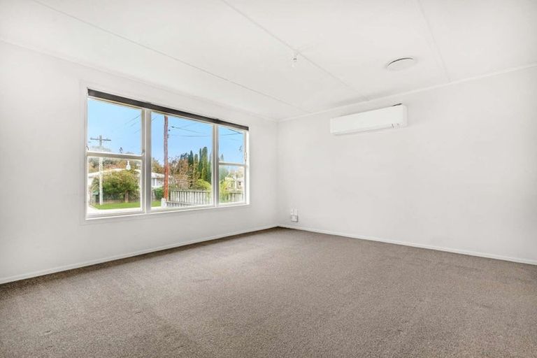 Photo of property in 44 Martin Street, Utuhina, Rotorua, 3015