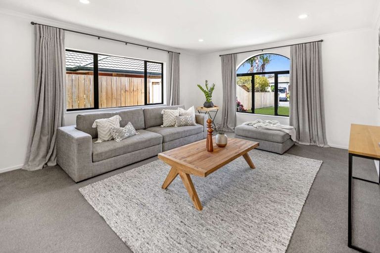 Photo of property in 11 Maccallum Court, Rototuna, Hamilton, 3210