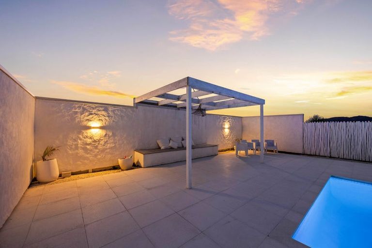 Photo of property in 161 Monument Road, Clevedon, 2582