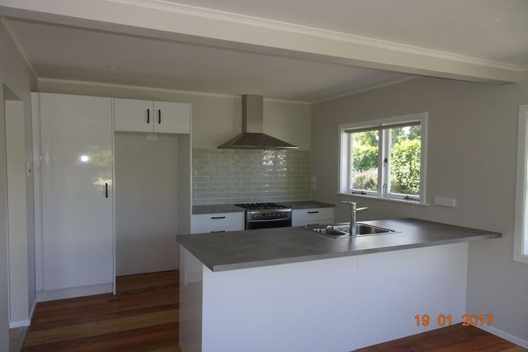 Photo of property in 8 Crescent Road, Otumoetai, Tauranga, 3110