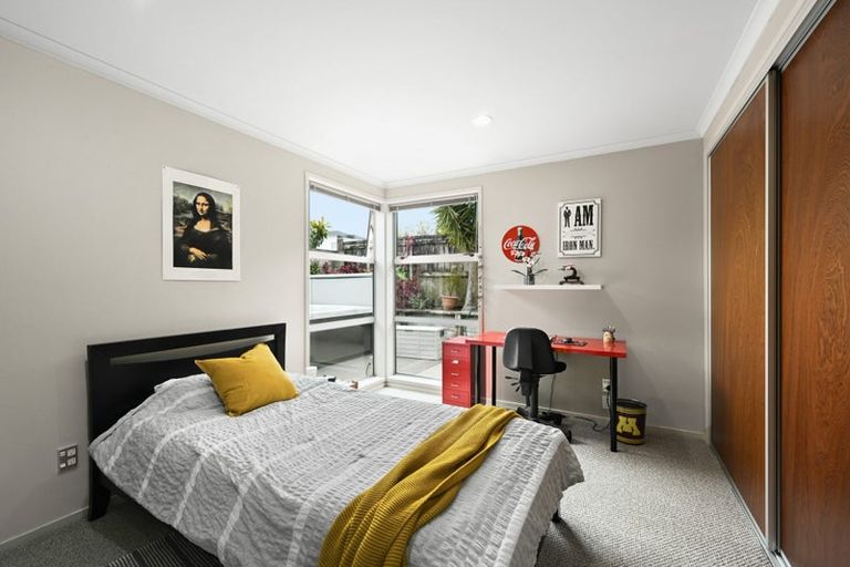 Photo of property in 66 Rototuna Road, Rototuna, Hamilton, 3210