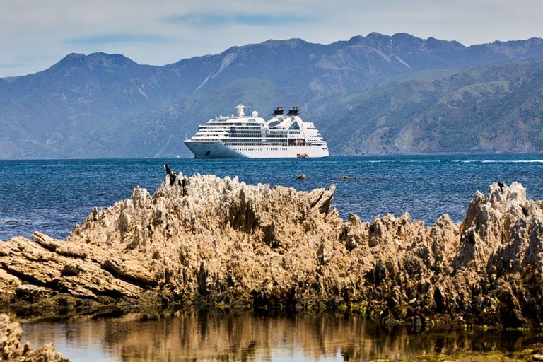 Photo of property in 13 South Bay Parade, South Bay, Kaikoura, 7300