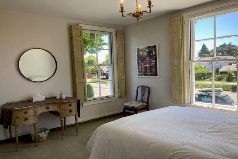 Photo of property in 1/165 Fendalton Road, Fendalton, Christchurch, 8052