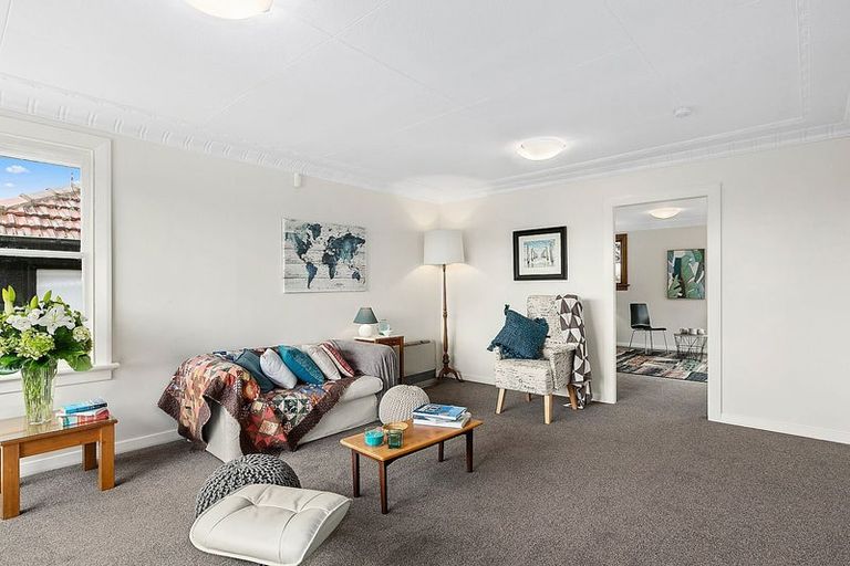 Photo of property in 33 Erin Street, Roslyn, Dunedin, 9010