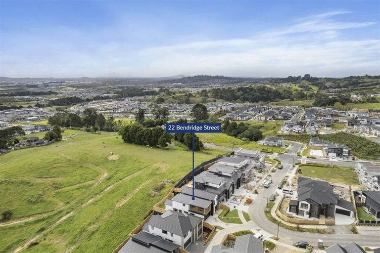 Photo of property in 22 Bendridge Street, Flat Bush, Auckland, 2019