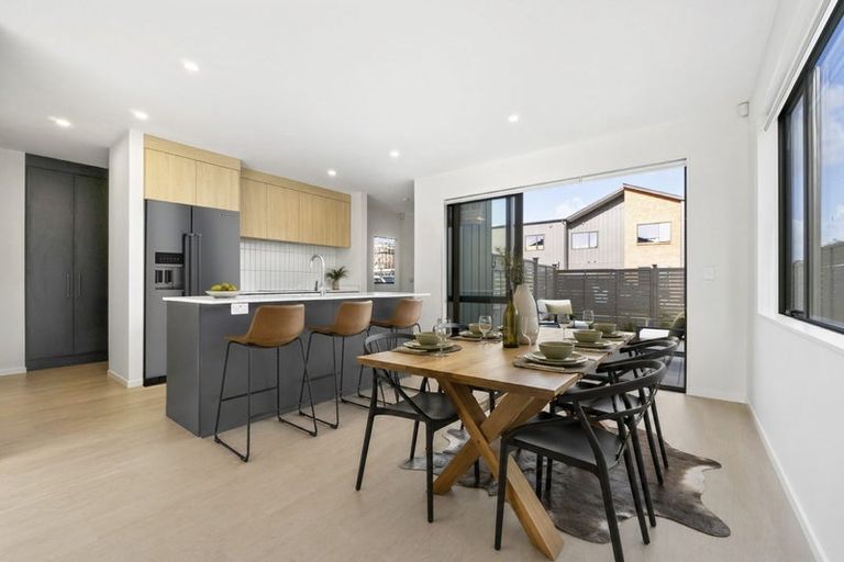 Photo of property in 178 Park Estate Road, Rosehill, Papakura, 2113