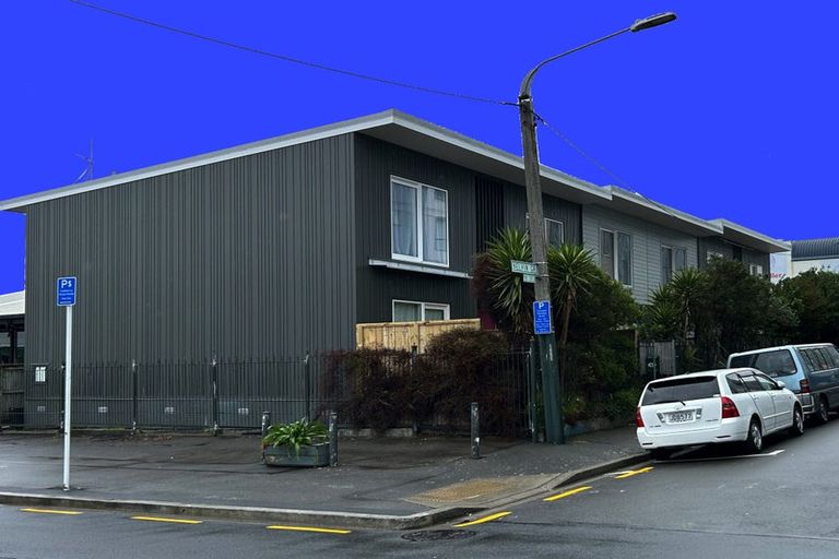 Photo of property in 13/3 Kelvin Grove, Te Aro, Wellington, 6011