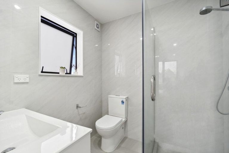 Photo of property in 15b Browns Road, Manurewa, Auckland, 2102