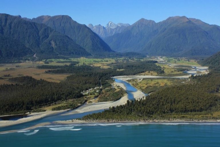 Photo of property in 4667 Haast Highway, Bruce Bay, Haast, 7886