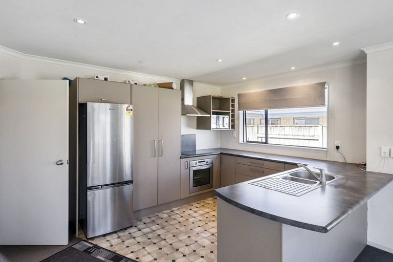 Photo of property in 21 Brooklyn Heights Drive, Kelvin Grove, Palmerston North, 4414