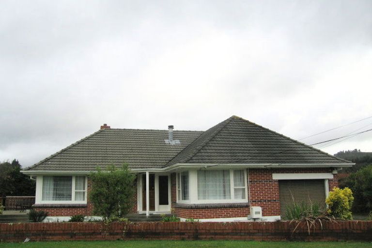 Photo of property in 7 Kapuranga Grove, Stokes Valley, Lower Hutt, 5019