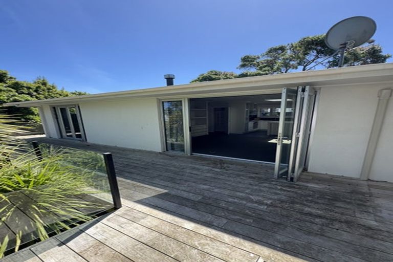 Photo of property in 2/82 Sartors Avenue, Browns Bay, Auckland, 0630