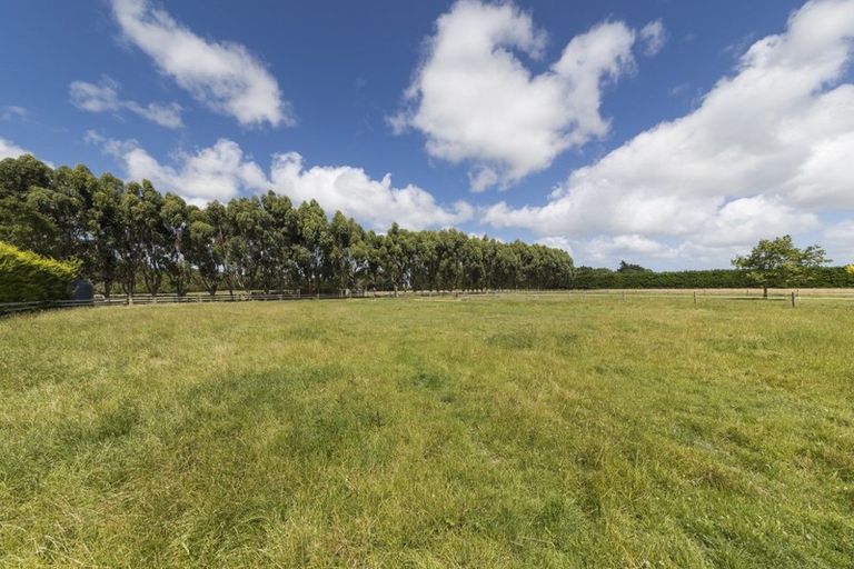 Photo of property in 237 Ngaio Road, Halcombe, Palmerston North, 4479