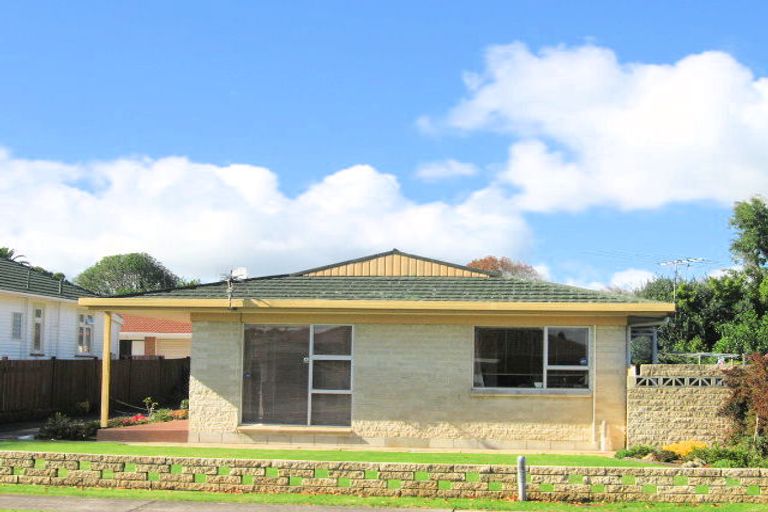 Photo of property in 1/63 Glen Avenue, Papatoetoe, Auckland, 2025