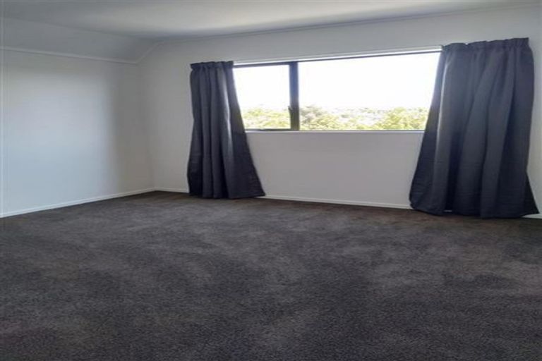 Photo of property in 2/57 Rodney Street, Howick, Auckland, 2014