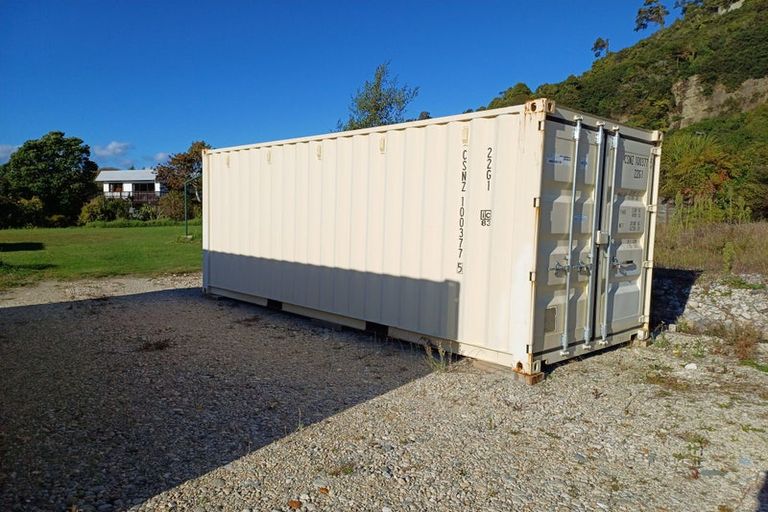 Photo of property in 13 Nikau Heights, Little Wanganui, Karamea, 7893