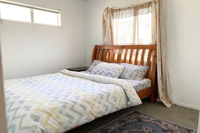 Photo of property in Emery Gardens, 7/4 Ambrico Place, New Lynn, Auckland, 0600