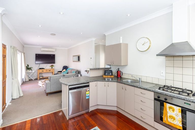 Photo of property in 228 Fox Street, Hamilton East, Hamilton, 3216