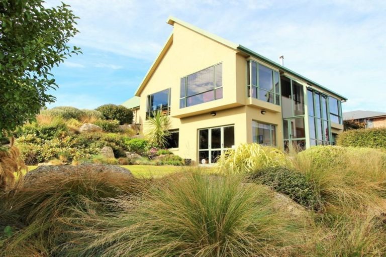 Photo of property in 12 Grove Avenue, Weston, Oamaru, 9401