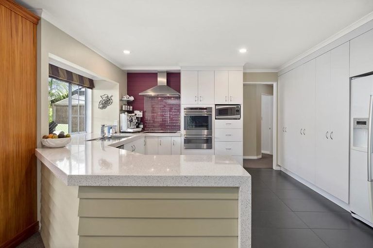 Photo of property in 108 Moffat Road, Bethlehem, Tauranga, 3110