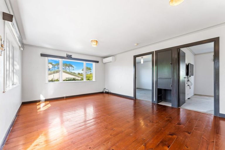 Photo of property in 10 Brandon Road, Manly, Whangaparaoa, 0930