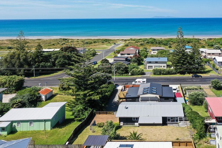 Photo of property in 174b Seaforth Road, Waihi Beach, 3611