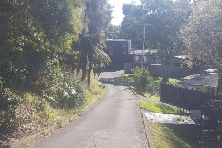 Photo of property in 32 James Street, Bayview, Auckland, 0629
