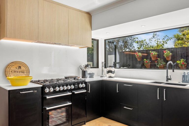 Photo of property in 43 West Belt, Rangiora, 7400