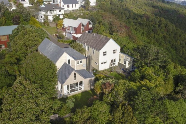 Photo of property in 15 Haast Close, Kelson, Lower Hutt, 5010