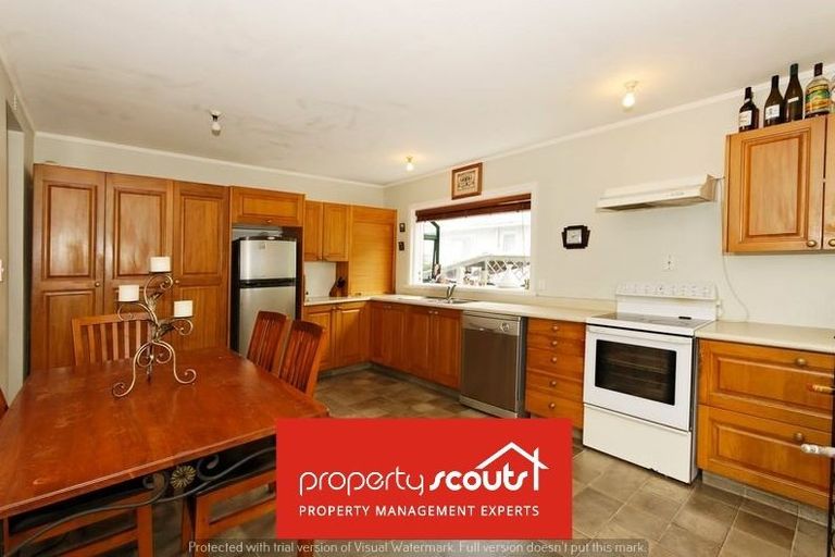 Photo of property in 37 Rangeview Road, Sunnyvale, Auckland, 0612