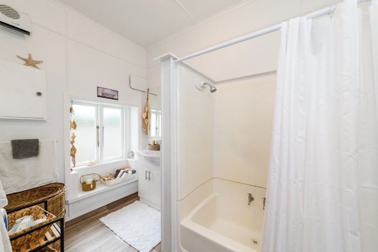 Photo of property in 5a Camden Street, Feilding, 4702