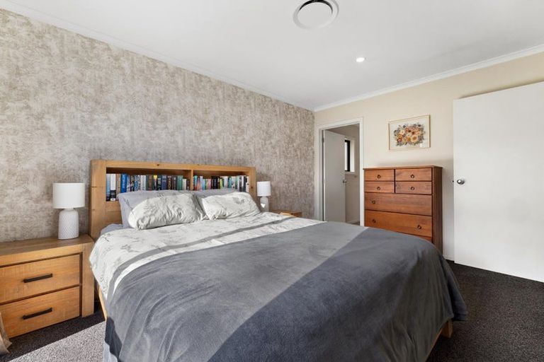 Photo of property in 2 Alice Burn Drive, Luggate, Cromwell, 9383