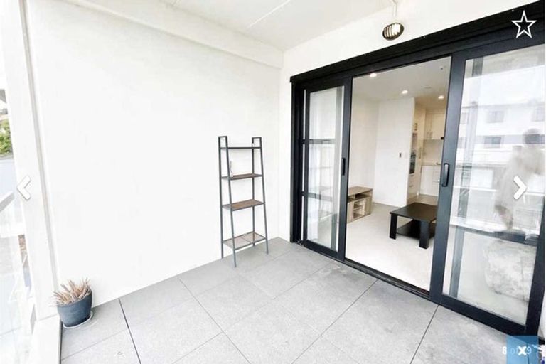 Photo of property in Apollo Apartments, 201/46 Rosedale Road, Rosedale, Auckland, 0632