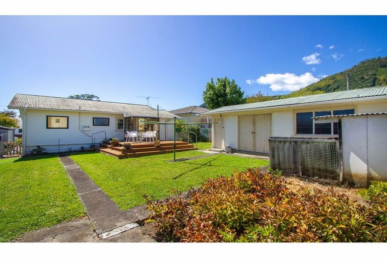 Photo of property in 30 Tukuka Street, Nelson South, Nelson, 7010