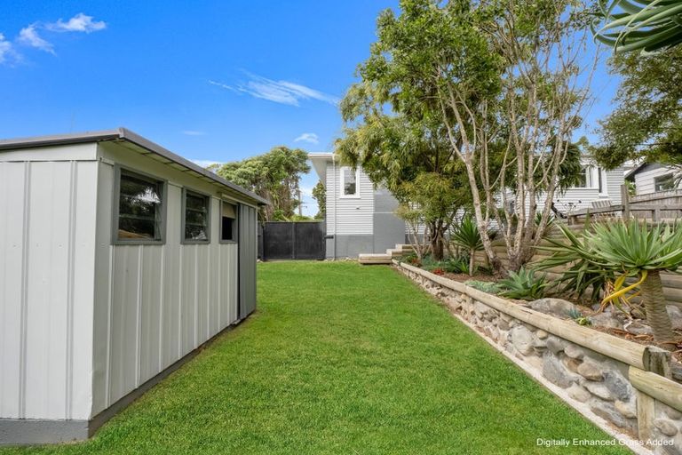Photo of property in 17 Argyle Avenue, Levin, 5510