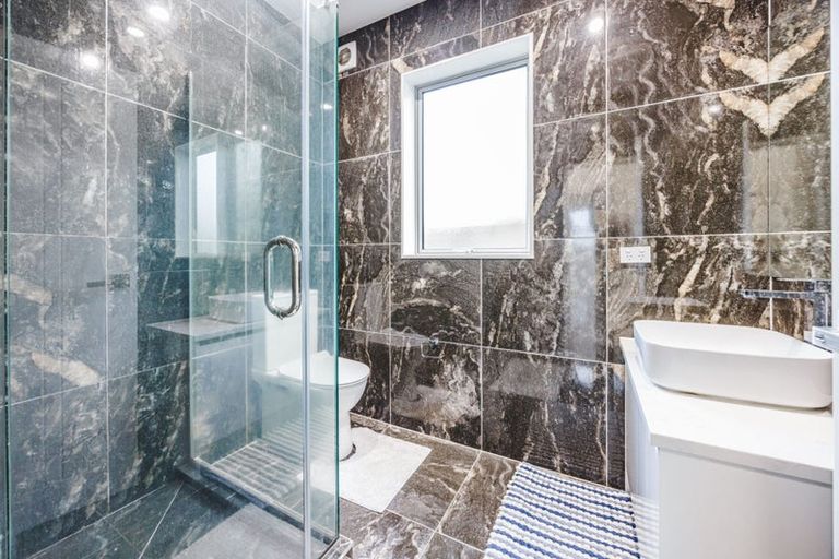 Photo of property in 7 Carlie Street, Papatoetoe, Auckland, 2025