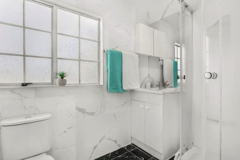 Photo of property in 3/63 Kenderdine Road, Papatoetoe, Auckland, 2025