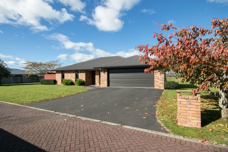 Photo of property in 25 Dame Cath Place, Matamata, 3400