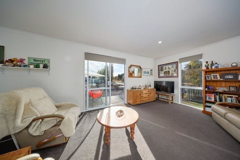 Photo of property in 27 Parnassus Street, Waiau, 7332