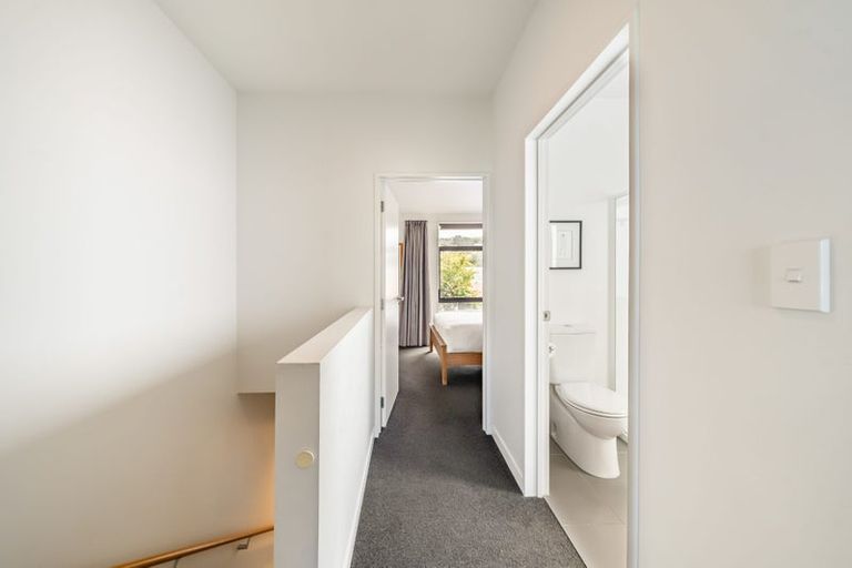 Photo of property in 6/74 Derwent Street, Island Bay, Wellington, 6023