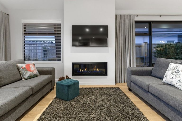 Photo of property in 71 Penetaka Heights, Pyes Pa, Tauranga, 3112