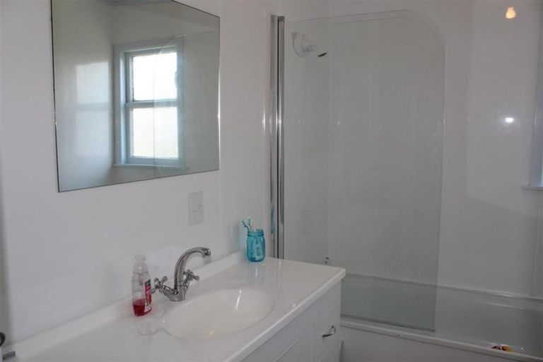 Photo of property in 1 Wairenga Road, Mangakino, 3421