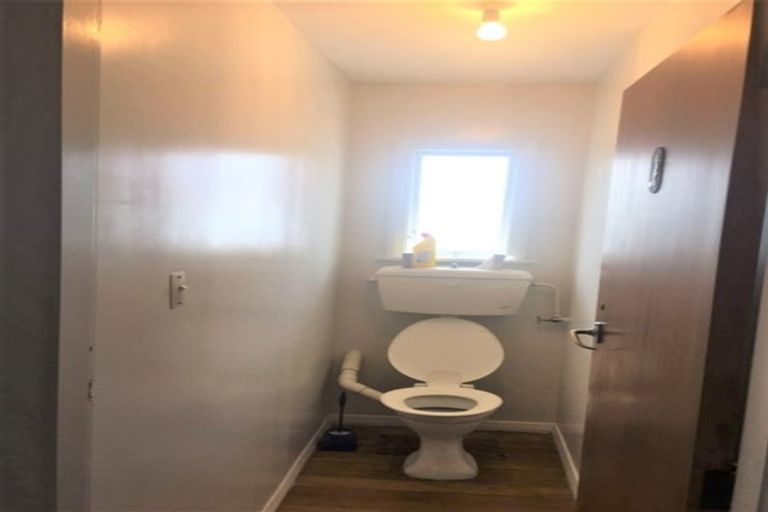 Photo of property in 1 Veitches Road, Bishopdale, Christchurch, 8053