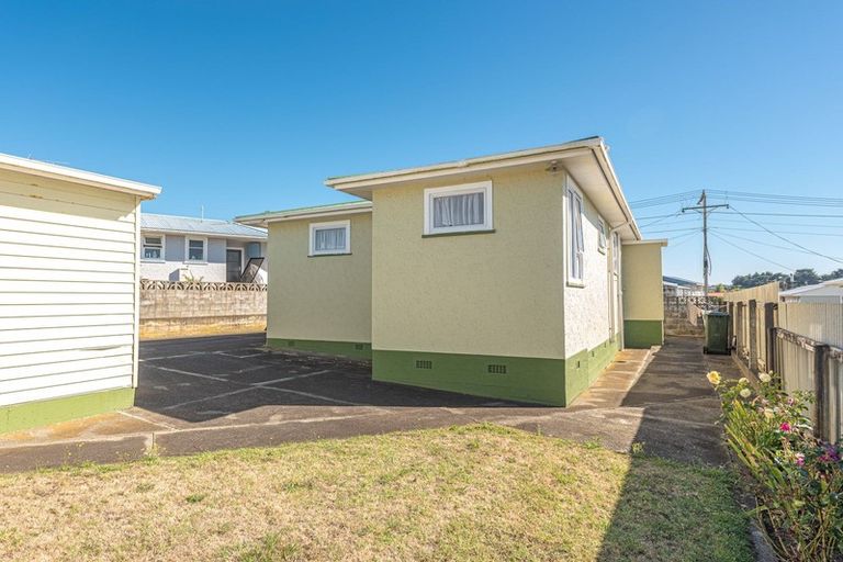 Photo of property in 40 Kowhai Street, Castlecliff, Whanganui, 4501